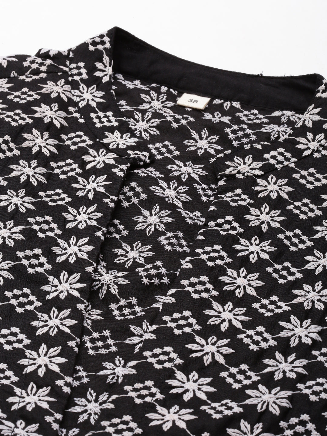 Women's Black Embroidered Kurta Set
