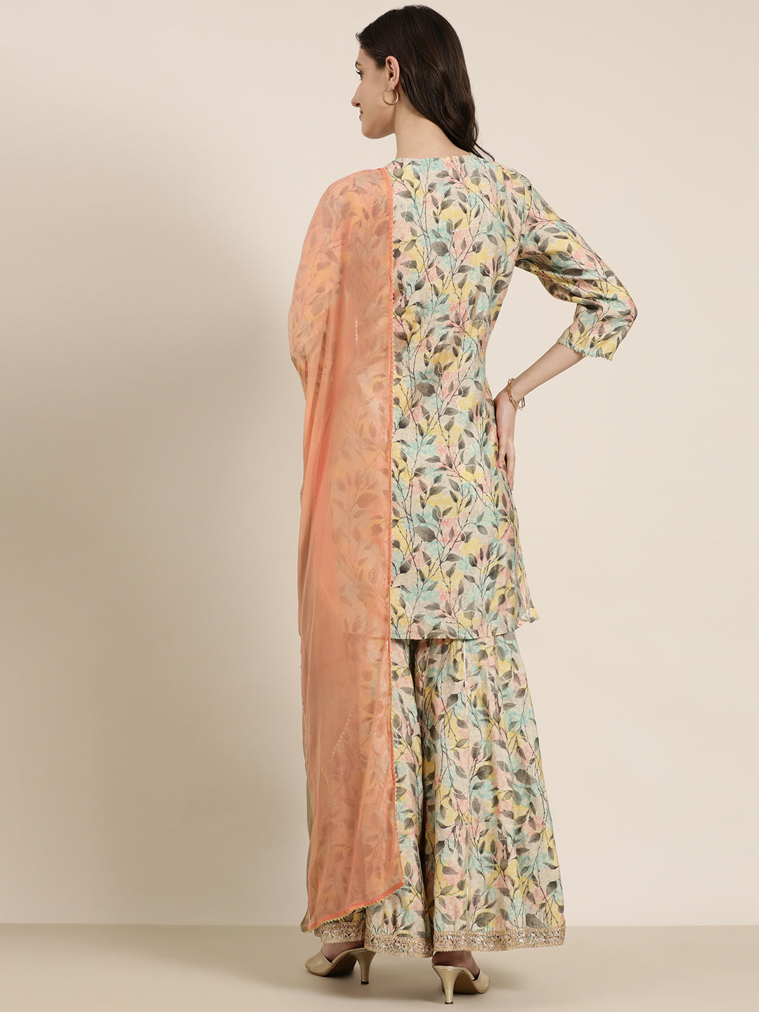 Women Multi Floral Kurta Set