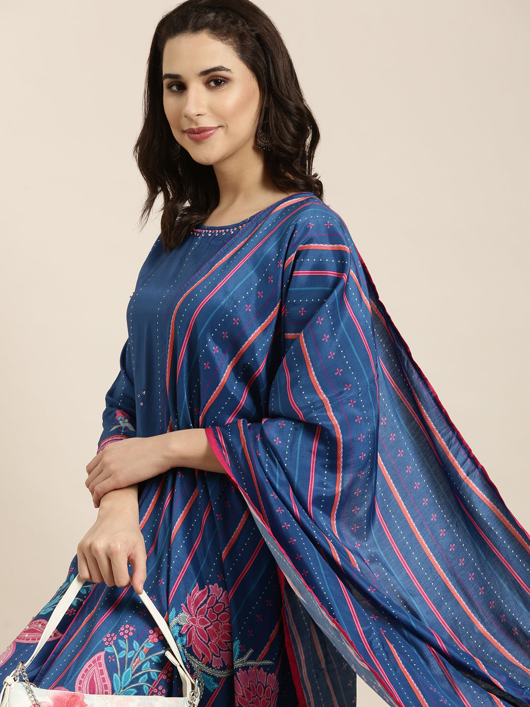 Women Straight Blue Floral Kurta and Trousers Set Comes With Dupatta