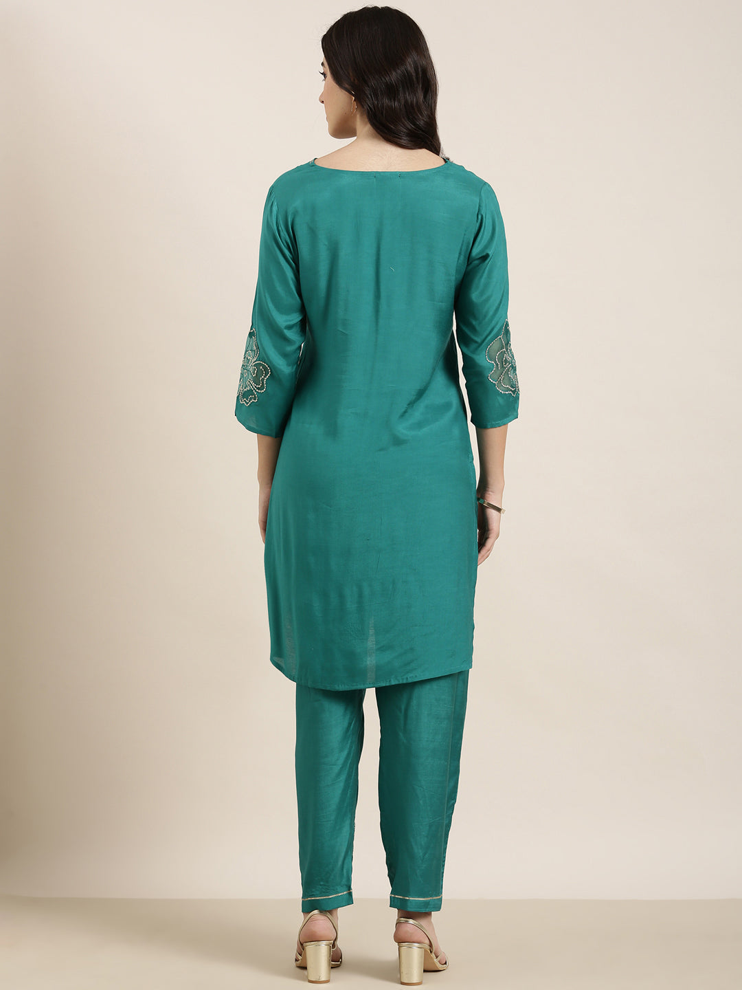 Women Straight Green Floral Kurti and Trousers Set