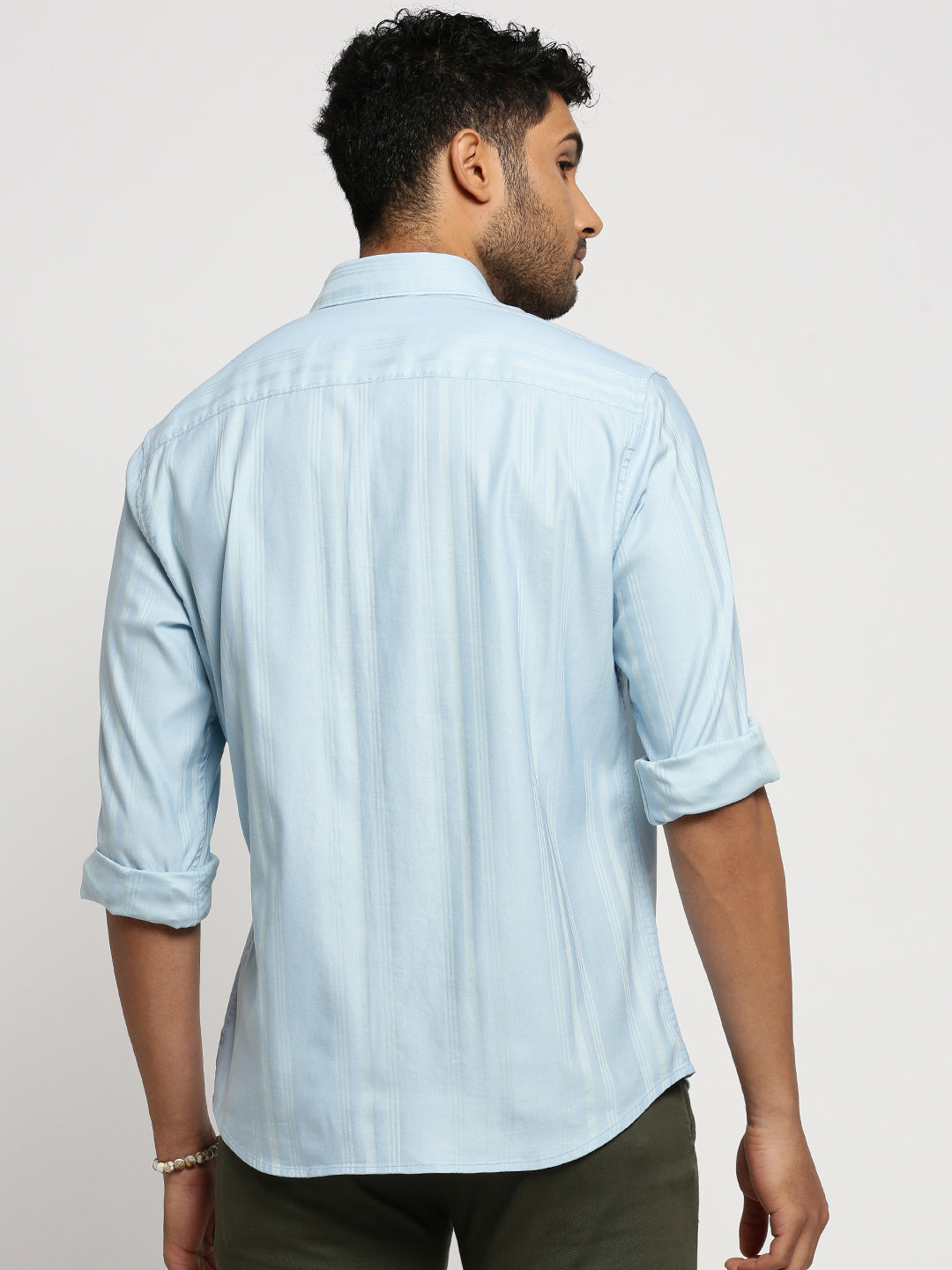 Men Blue Spread Collar Vertical Stripes Shirt