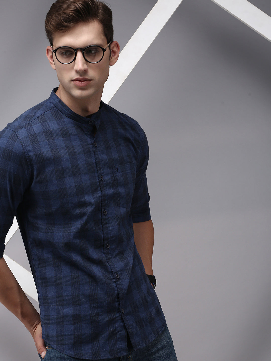 Men Blue Checked Casual Shirt