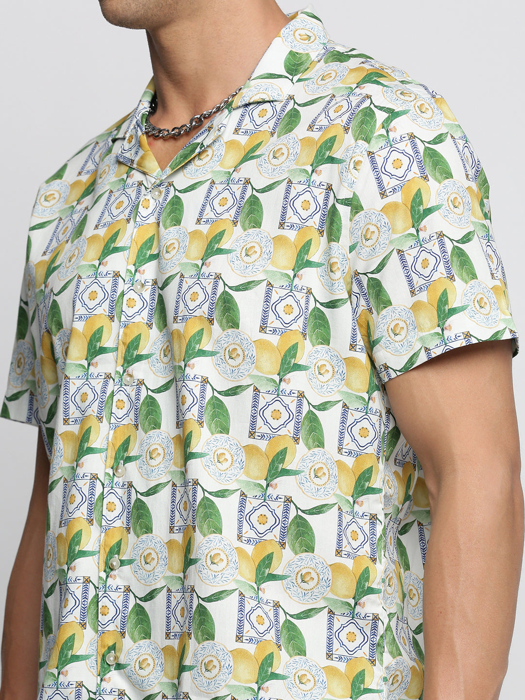 Men Green Cuban Collar Graphic Shirt