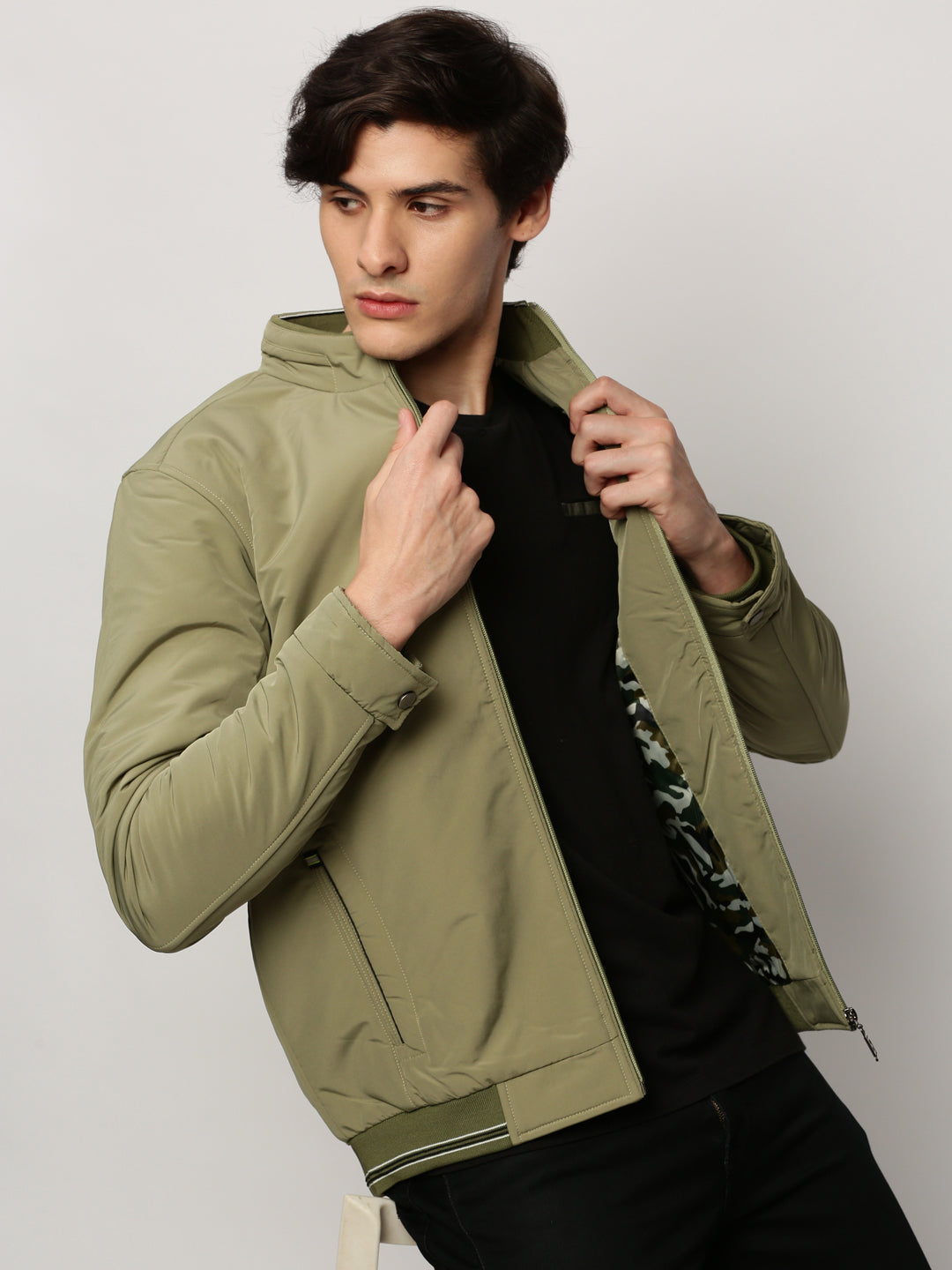 Men Green Solid Casual Bomber Jackets